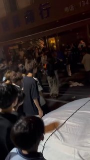 吃瓜热点 配图