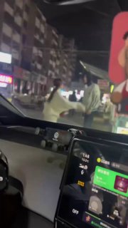 吃瓜群众12316猎奇新闻视频 配图