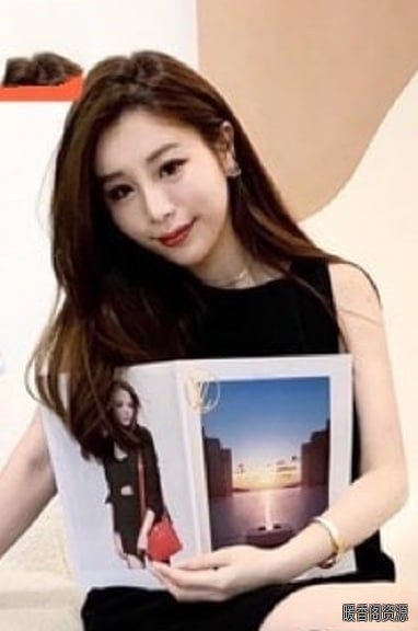 91露出户外自拍 配图