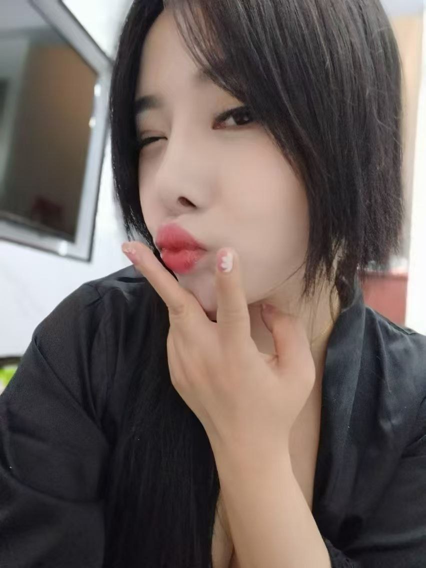 高颜值学生（情侣女友） 配图