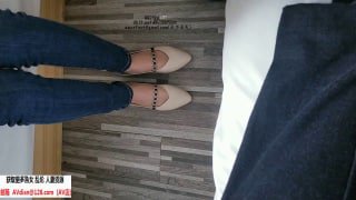 黑丝高跟💄原味制服👀 配图