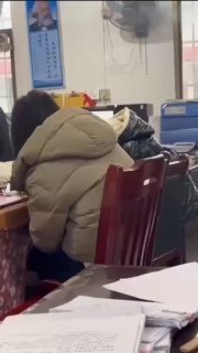吃瓜热点 配图