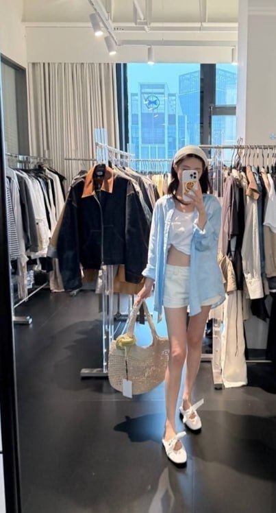 素人情侣夫妻自拍 配图