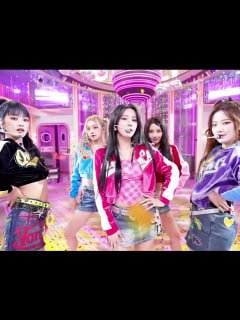 『韩国女团』『日系写真』热舞 配图