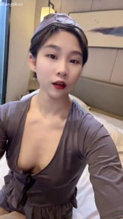 反差少女萝莉白虎学生 配图