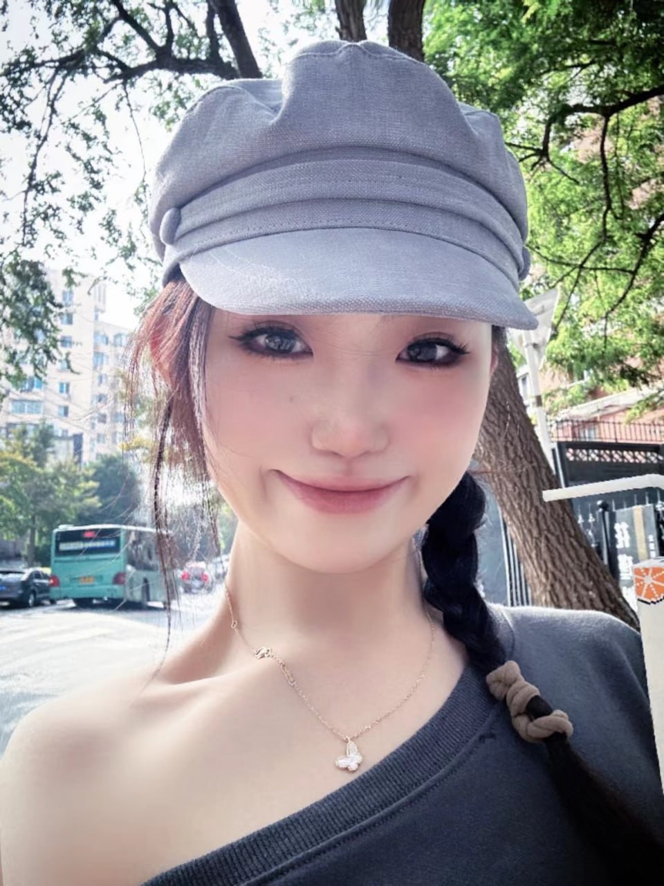 偷拍精神小妹母狗调教 配图