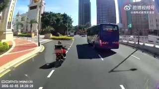 吃瓜中心 配图