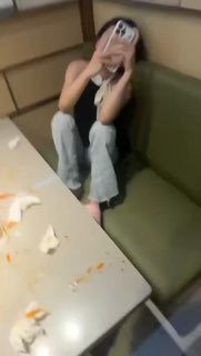 吃瓜热点 配图
