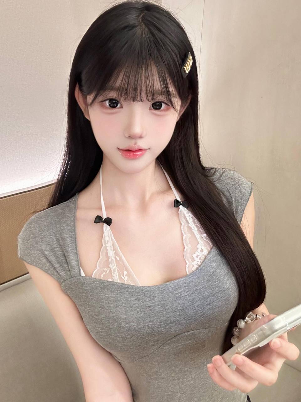 南希（嫩妹）·河南岸 配图