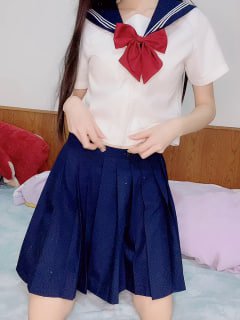 黑丝高跟💄原味制服👀 配图