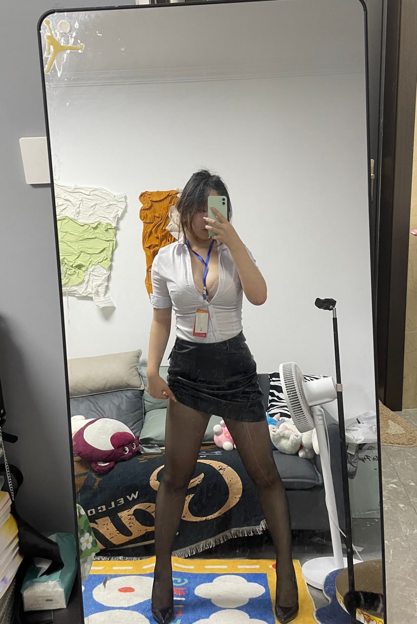诱惑反差写真 配图