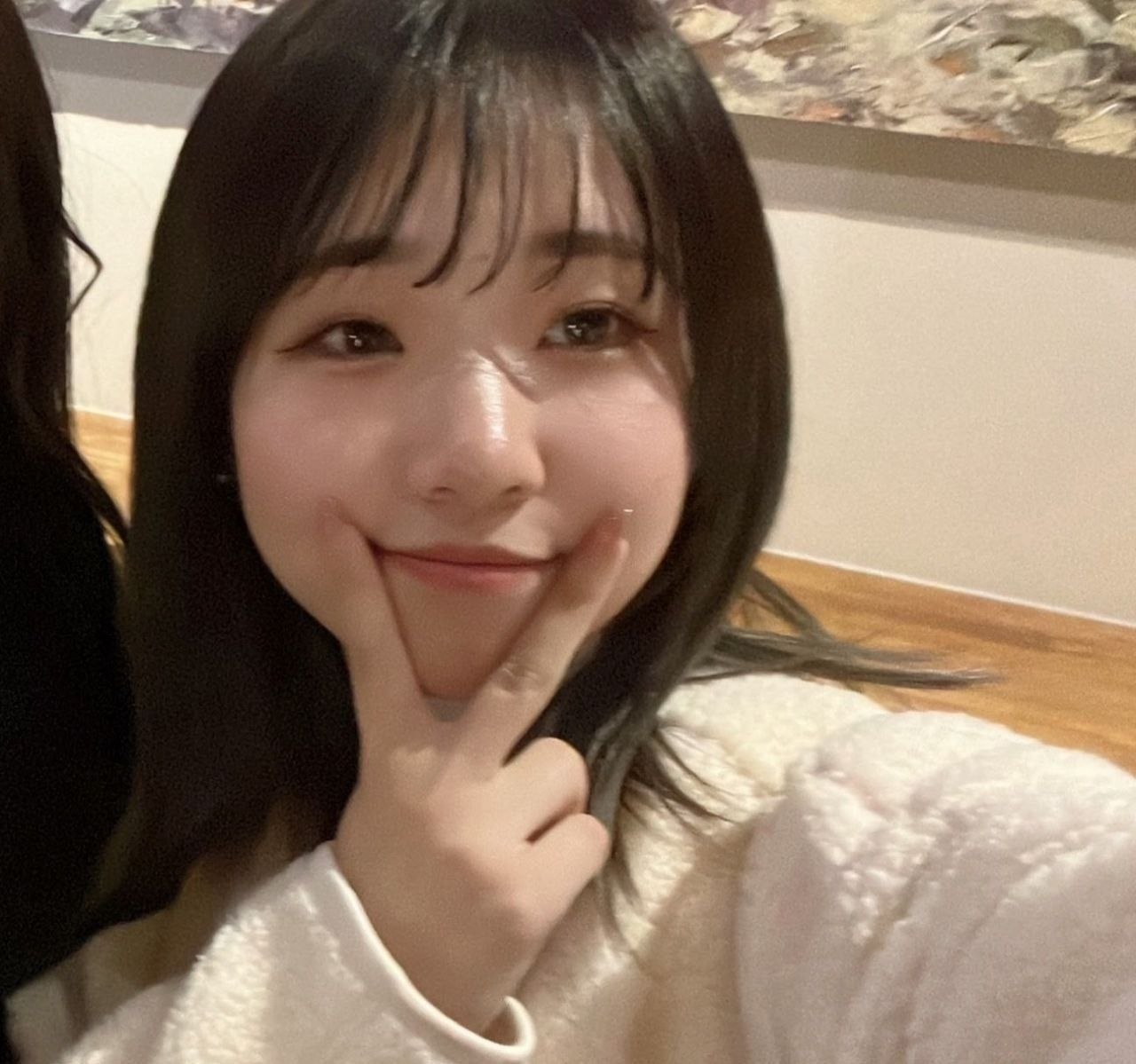 萝莉阁学生少女爱口交 配图