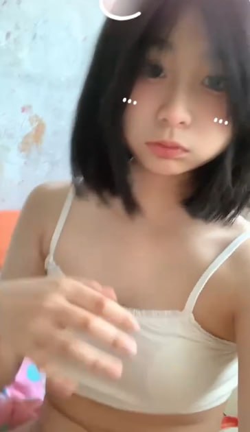 颜值少女鉴赏基地 配图
