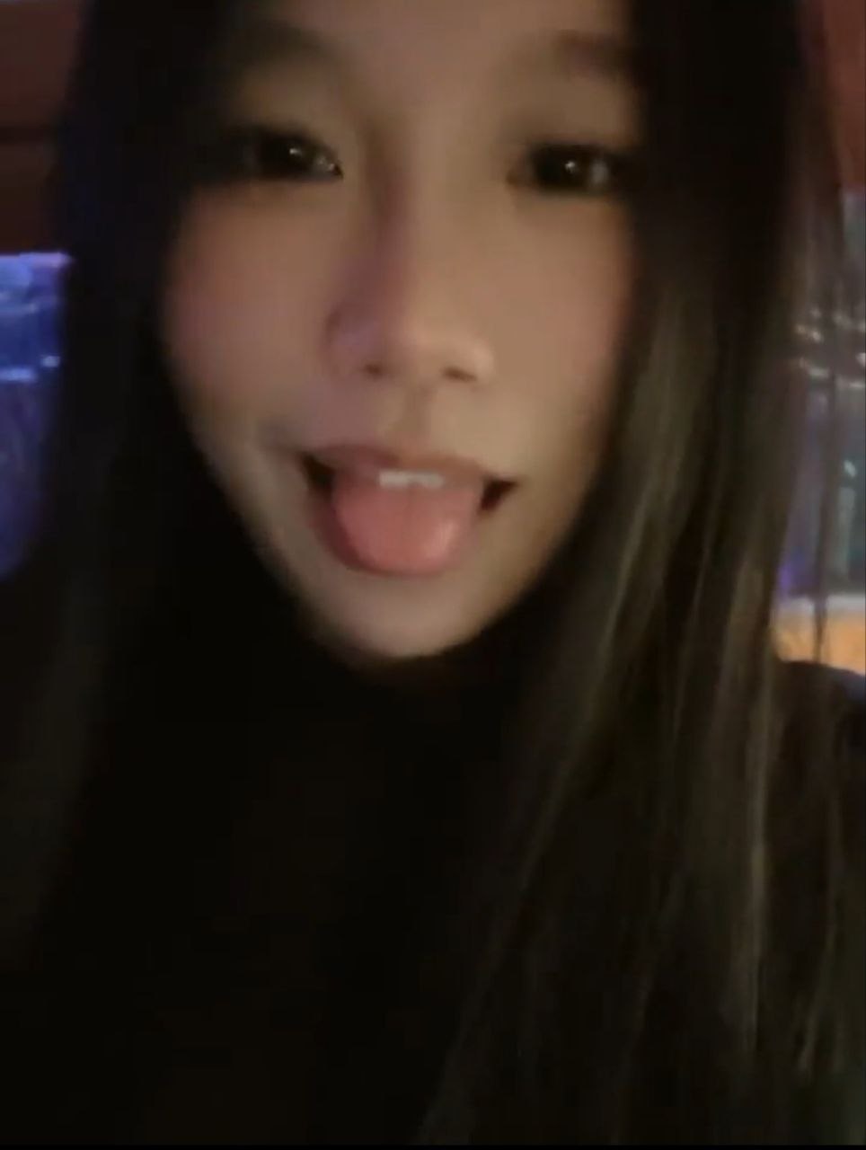 情侣露脸白虎JK精神小妹 配图