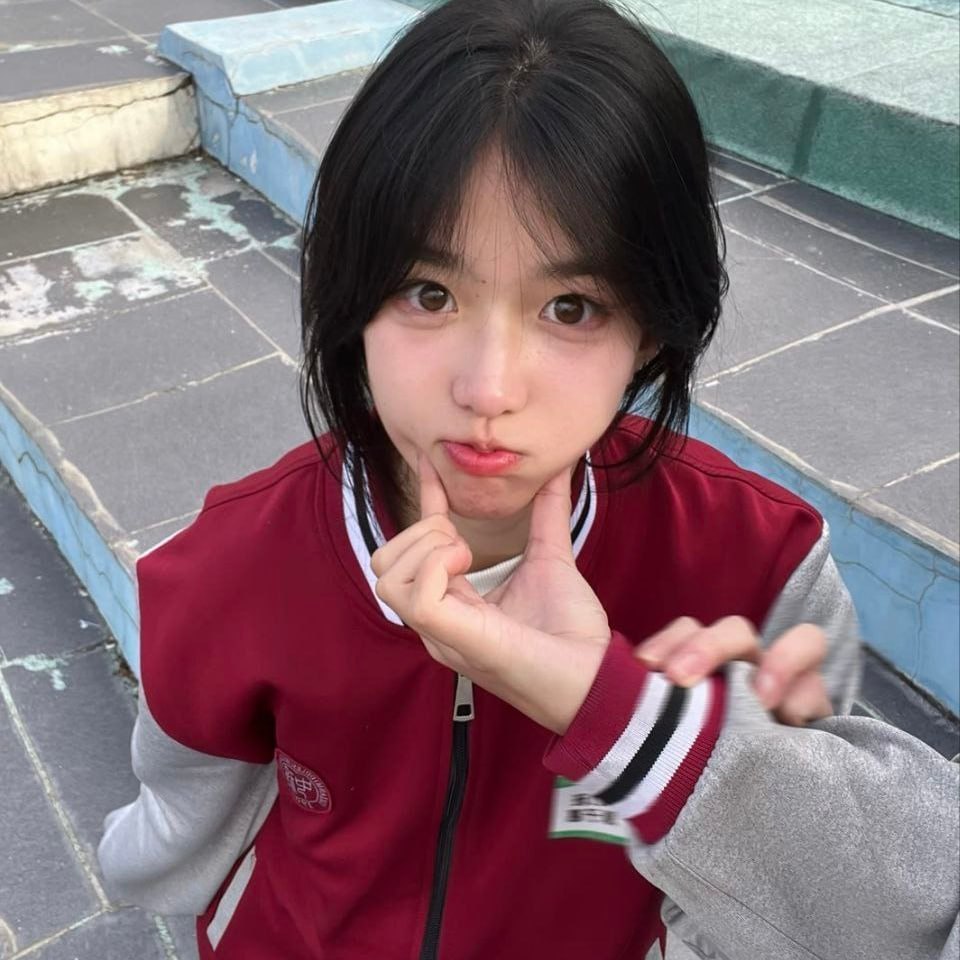 颜值少女鉴赏基地 配图