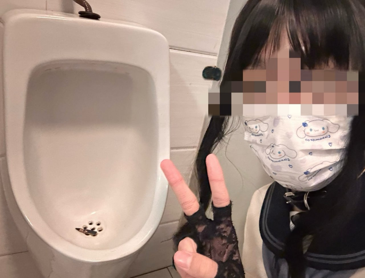 伪娘镇人妖TS游乐场 配图