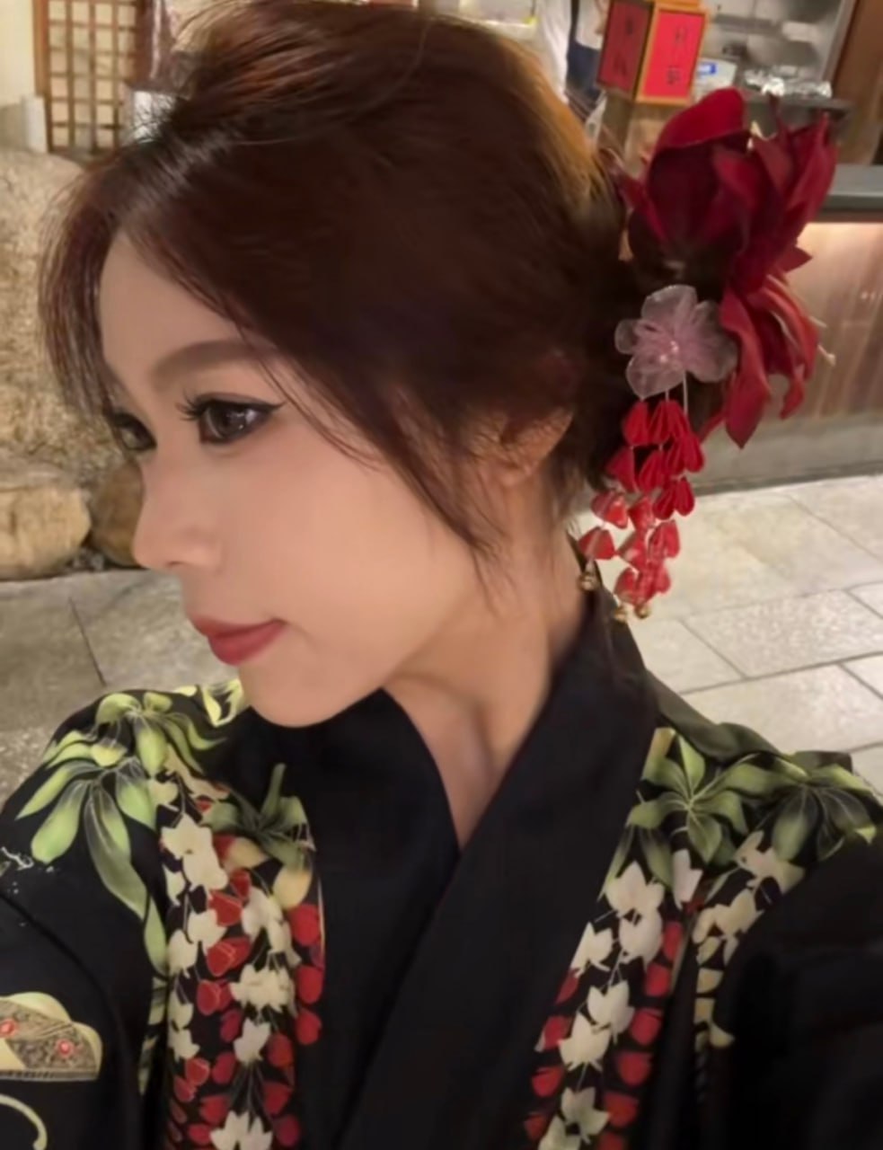 精神小妹 配图