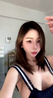 惠州 泰国女奴🐕悠悠 SM车震口爆颜射丝足 配图