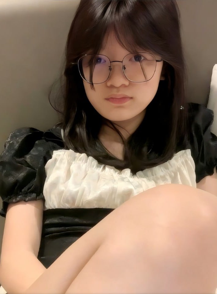 反差少女萝莉白虎学生 配图