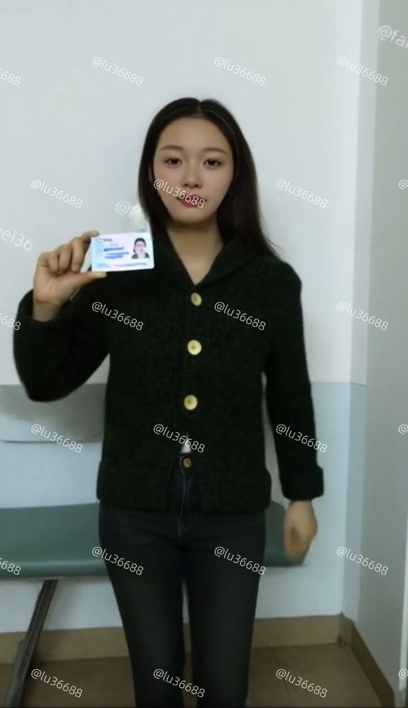 🔥裸贷/素人/女大/校花/精神小妹/少妇💋 配图