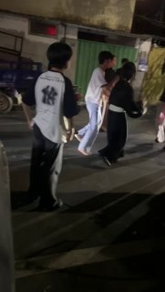 吃瓜群众12316猎奇新闻视频 配图