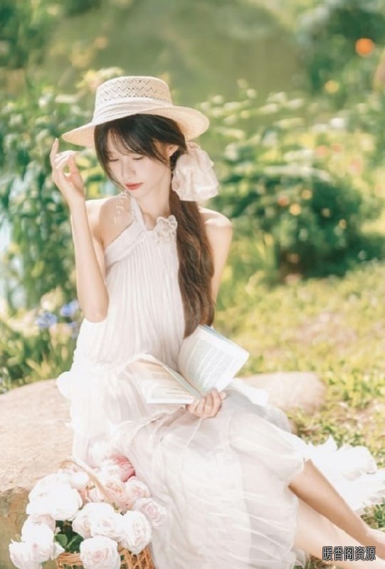 淫妻绿帽夫妻换妻 配图