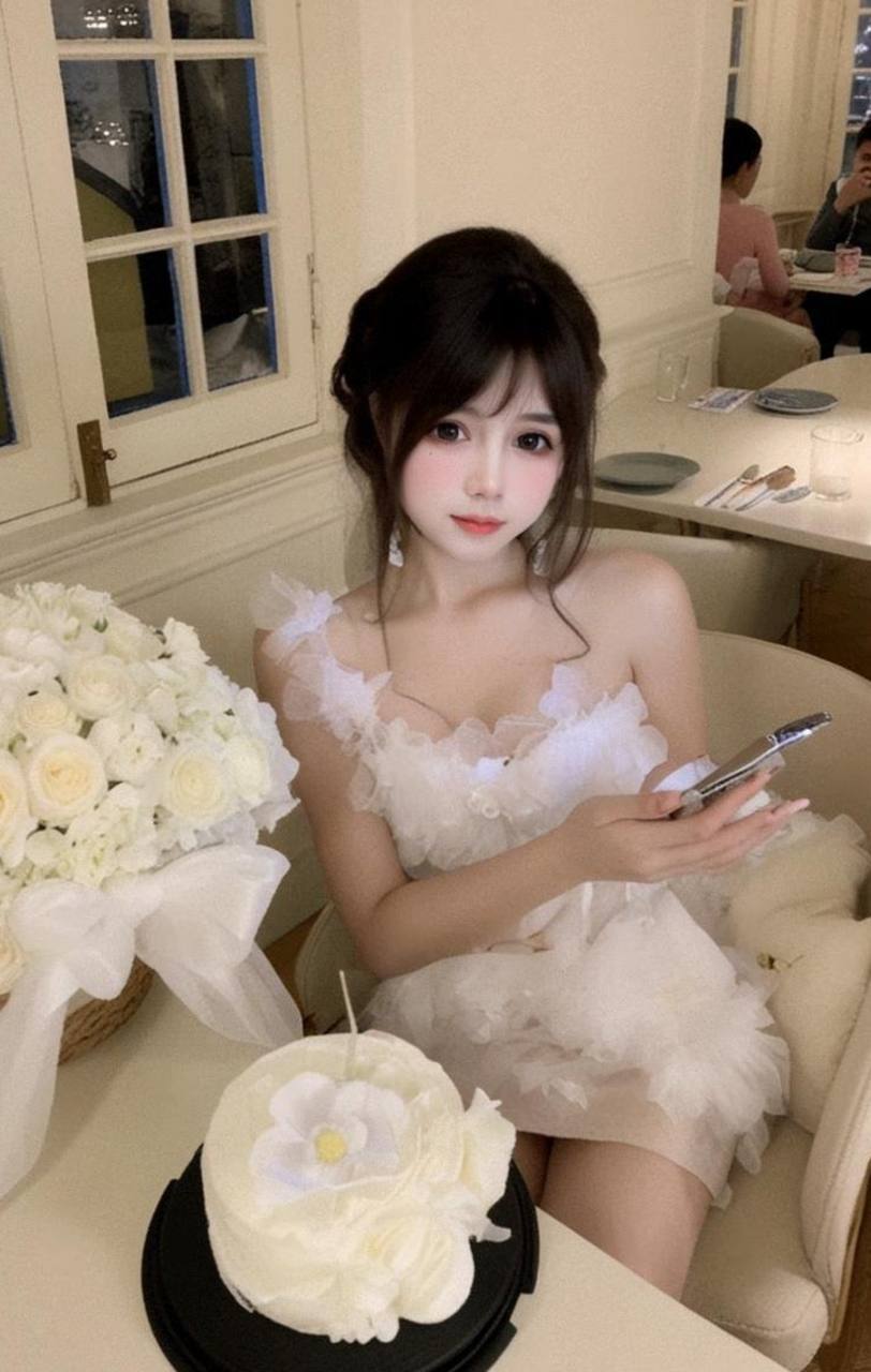 二次元反差萝莉猫猫的cosplay jk制服小窝 配图