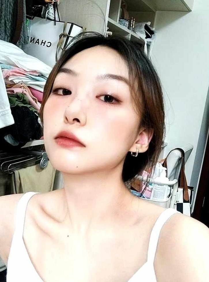 颜值少女鉴赏基地 配图