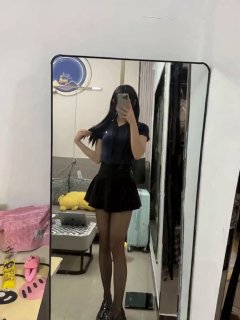 反差大学生少女萝莉自慰 配图
