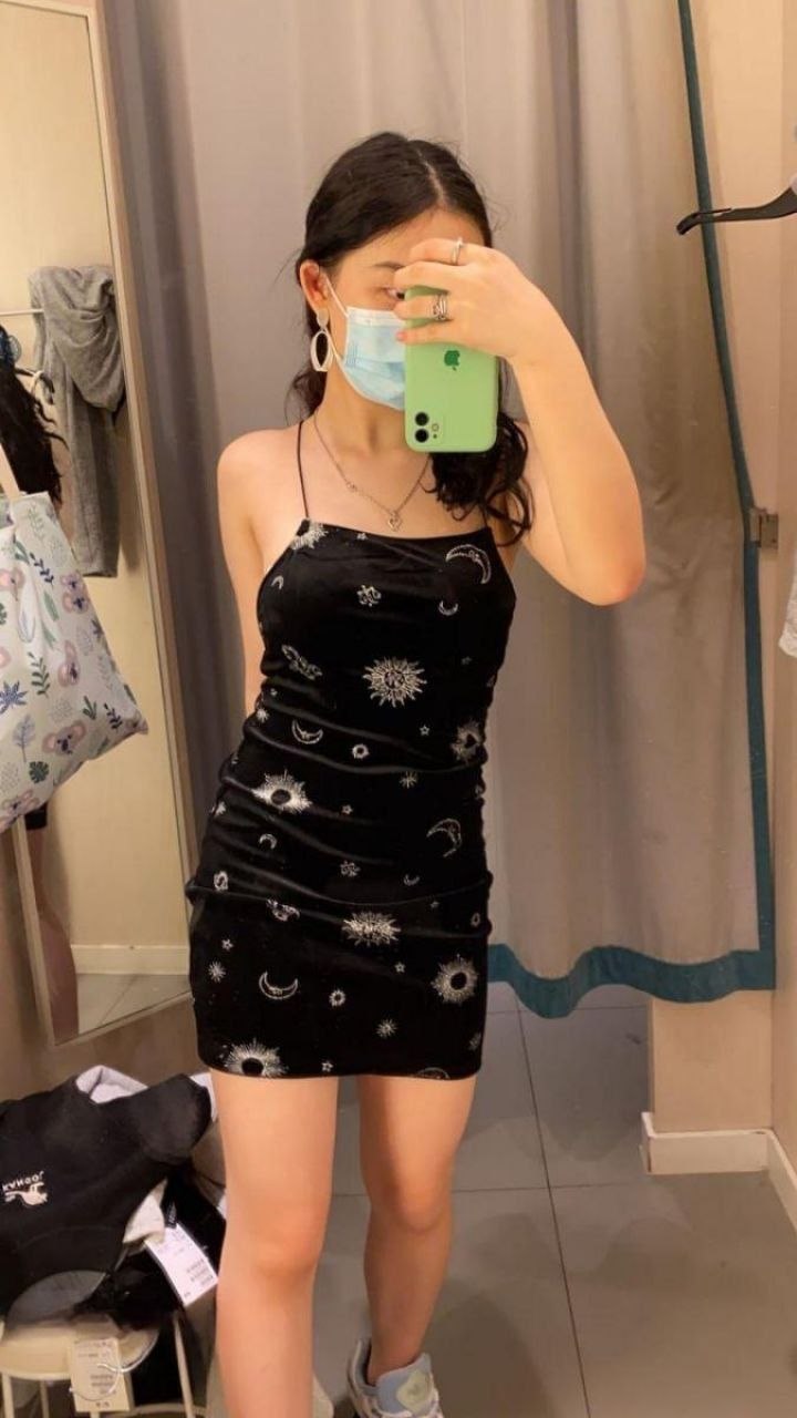大学生少女母狗萝莉自慰 配图