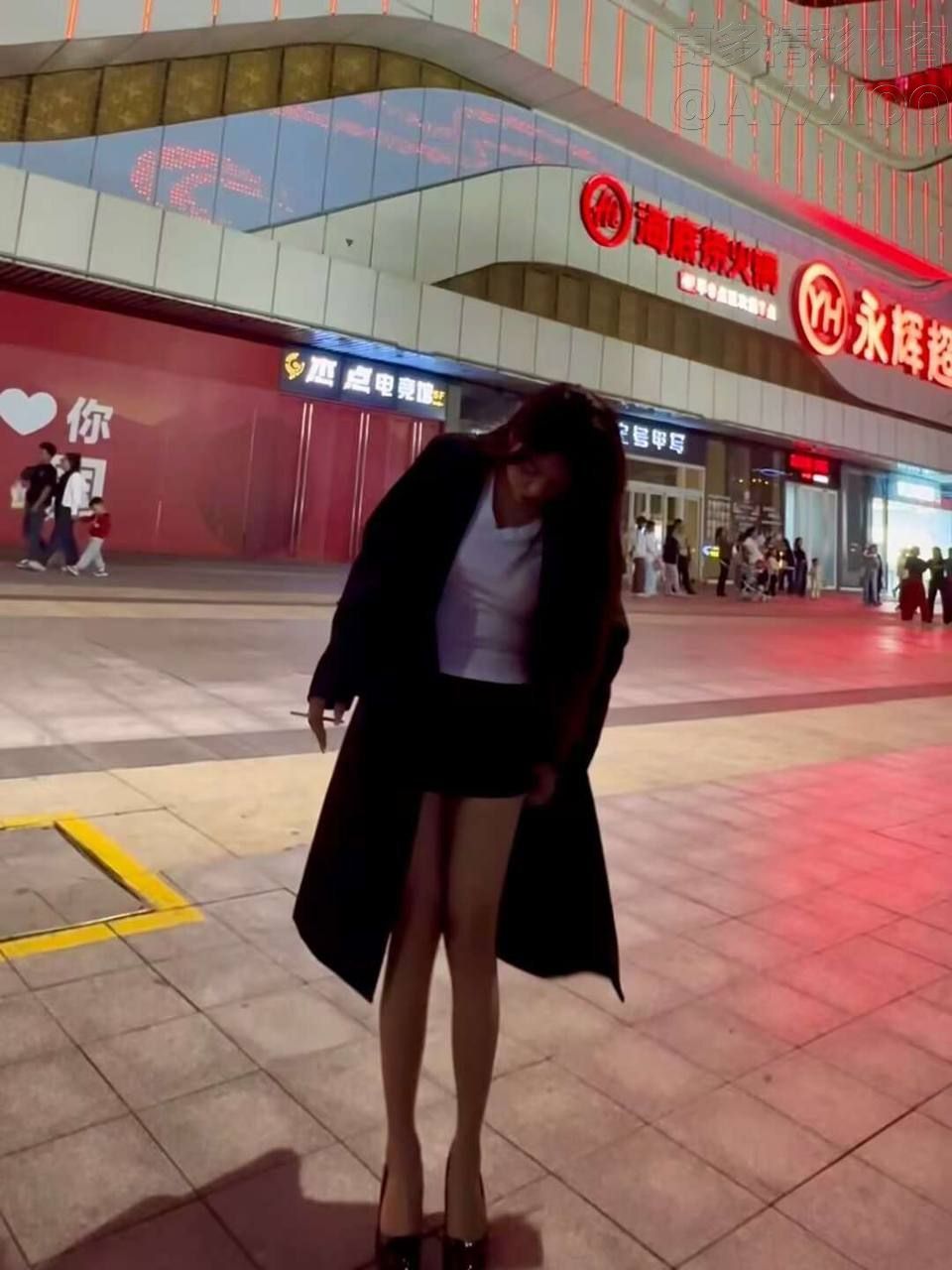 顶美靓女俱乐部 配图