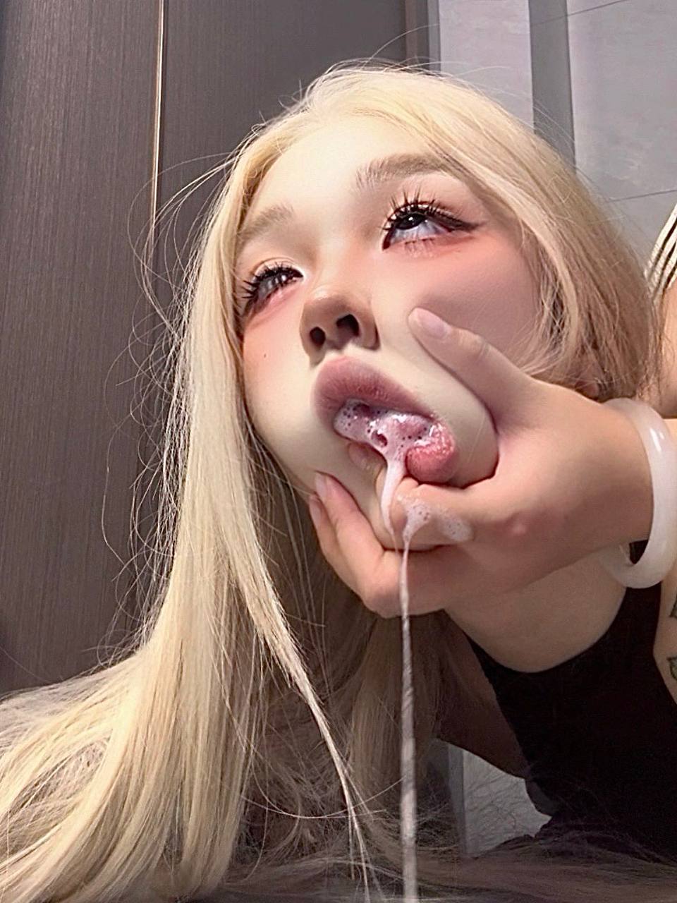 精神小妹 配图