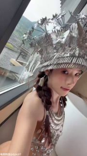精选推特抖音风｜裸舞 配图