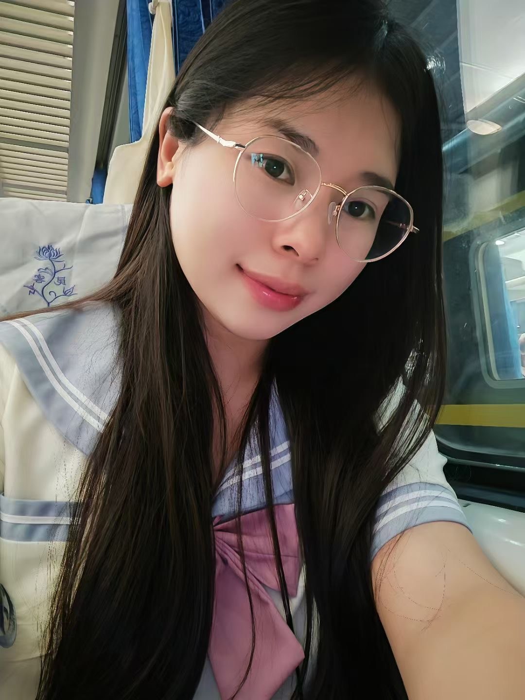 番茄社区丨短租学生 长期女友 配图