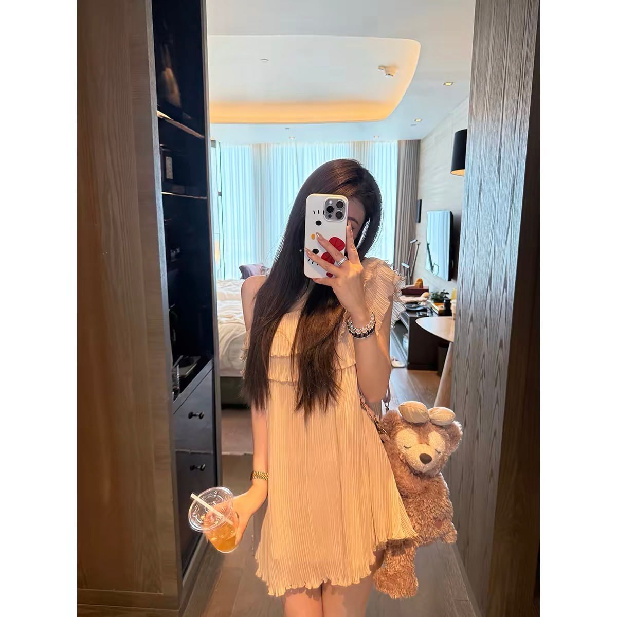 女高中生快手精神小妹 配图