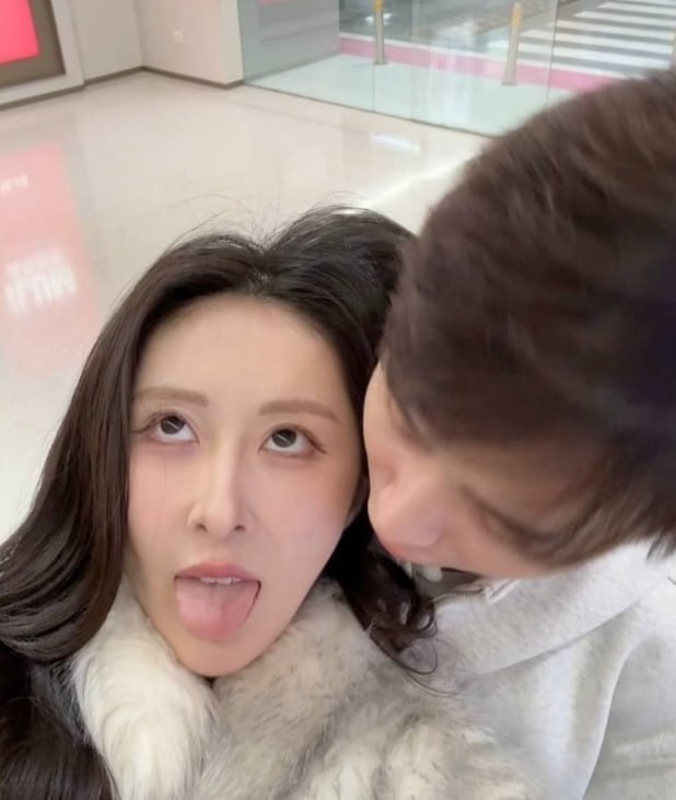 素人情侣夫妻自拍 配图